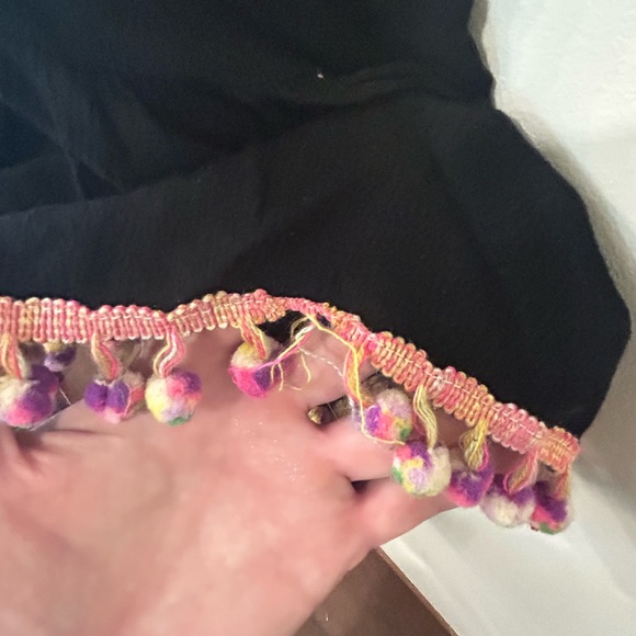 Boutique Cold Shoulder Shirt  Size Large. Colorful Embroidery Pompoms Tassel Tie - Picture 5 of 10